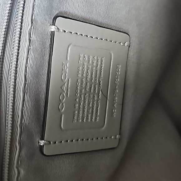 Coach Large Tan Handbag - Picture 11 of 16